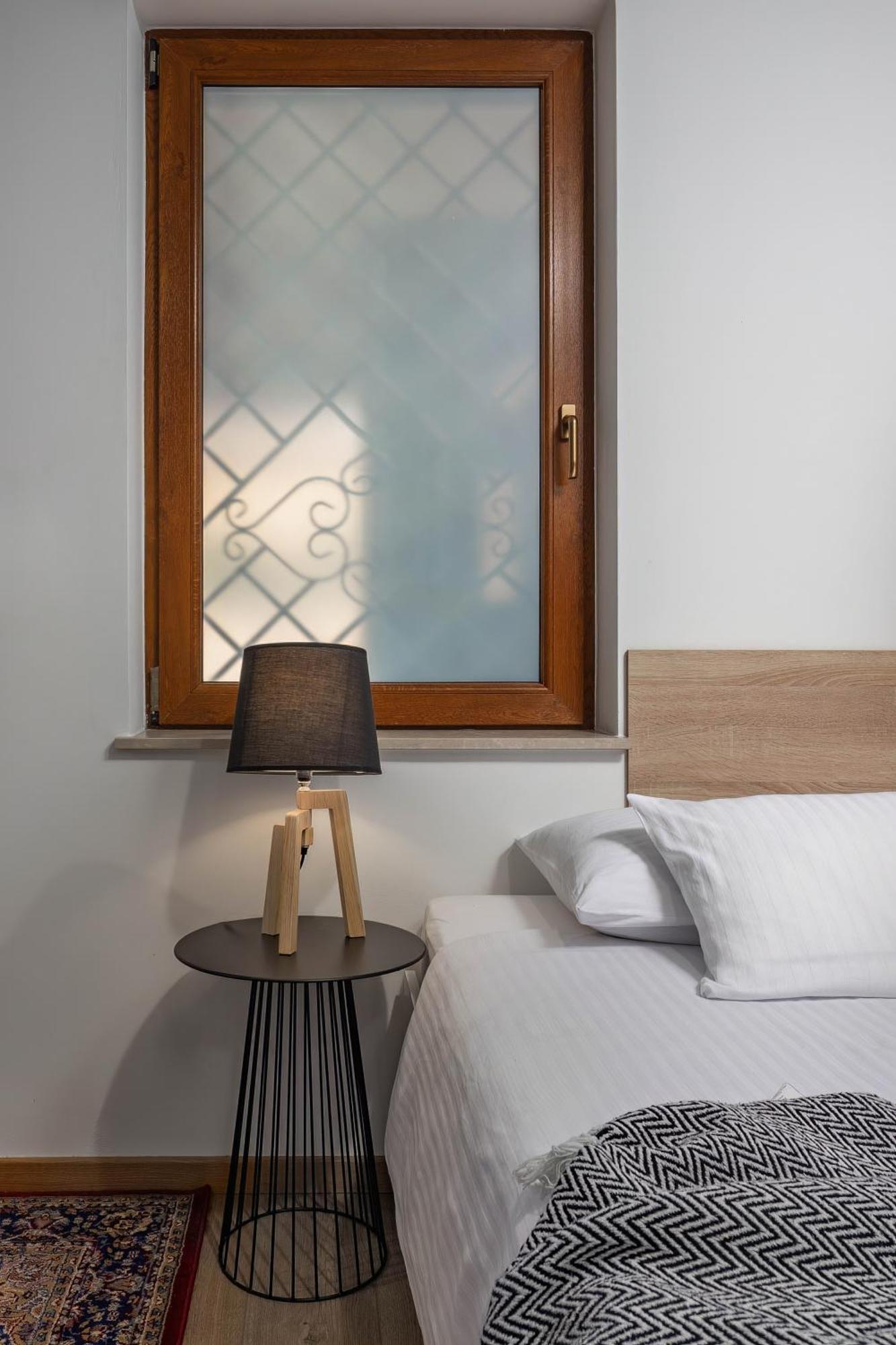 Agostini - Contactless Apartments Vukovarska Rijeka Oda fotoğraf