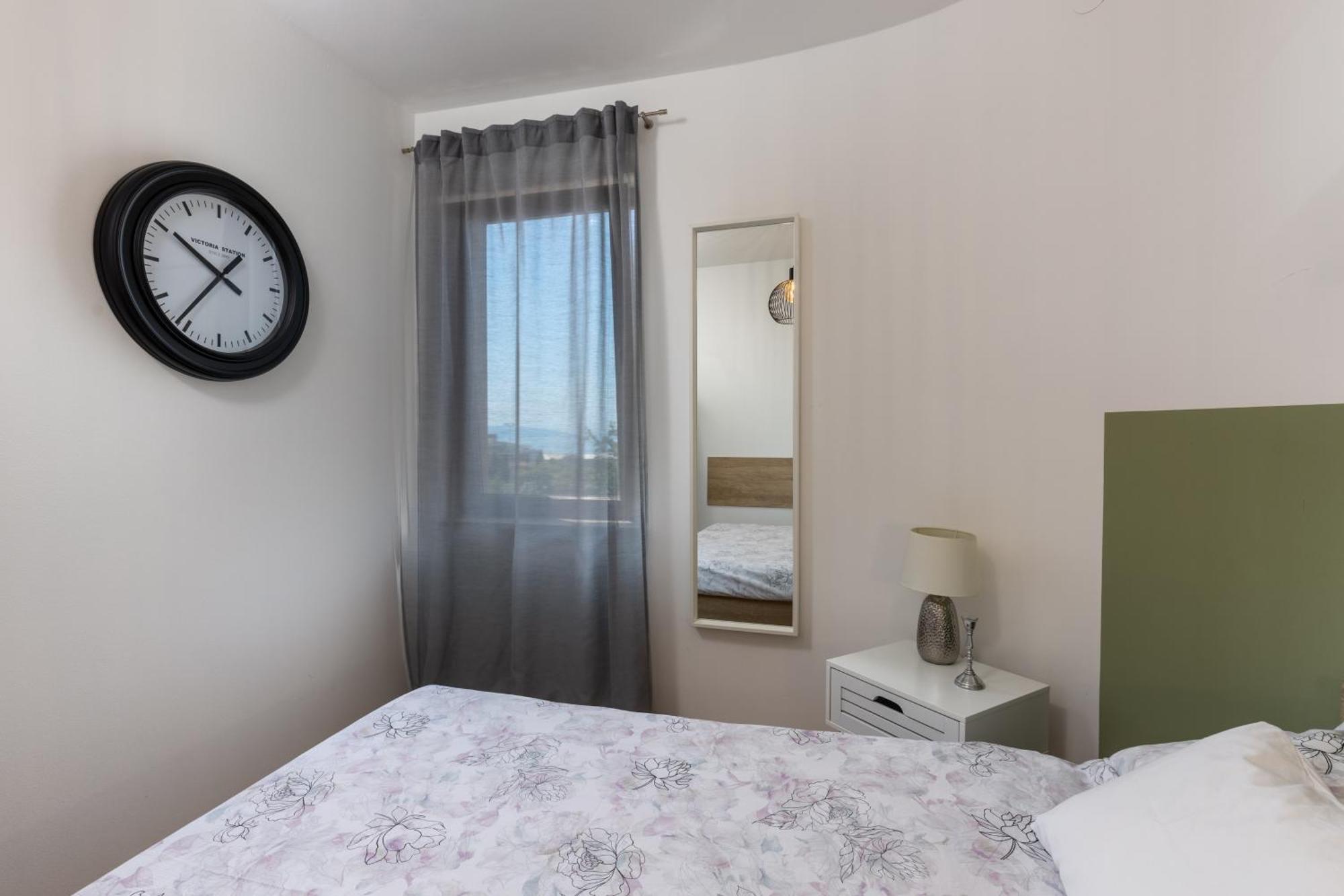 Agostini - Contactless Apartments Vukovarska Rijeka Oda fotoğraf
