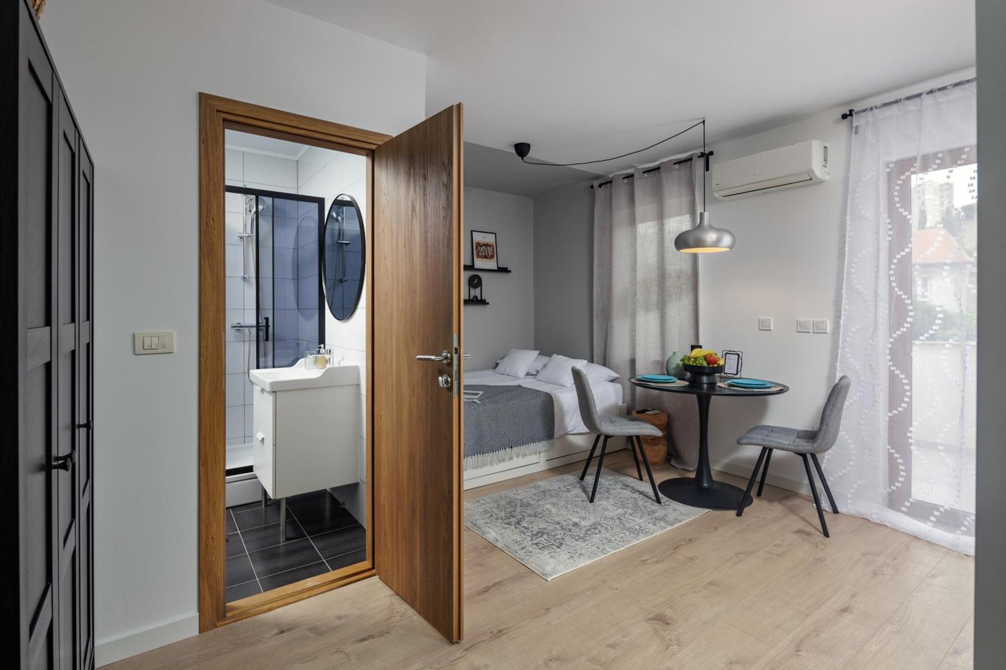 Agostini - Contactless Apartments Vukovarska Rijeka Dış mekan fotoğraf